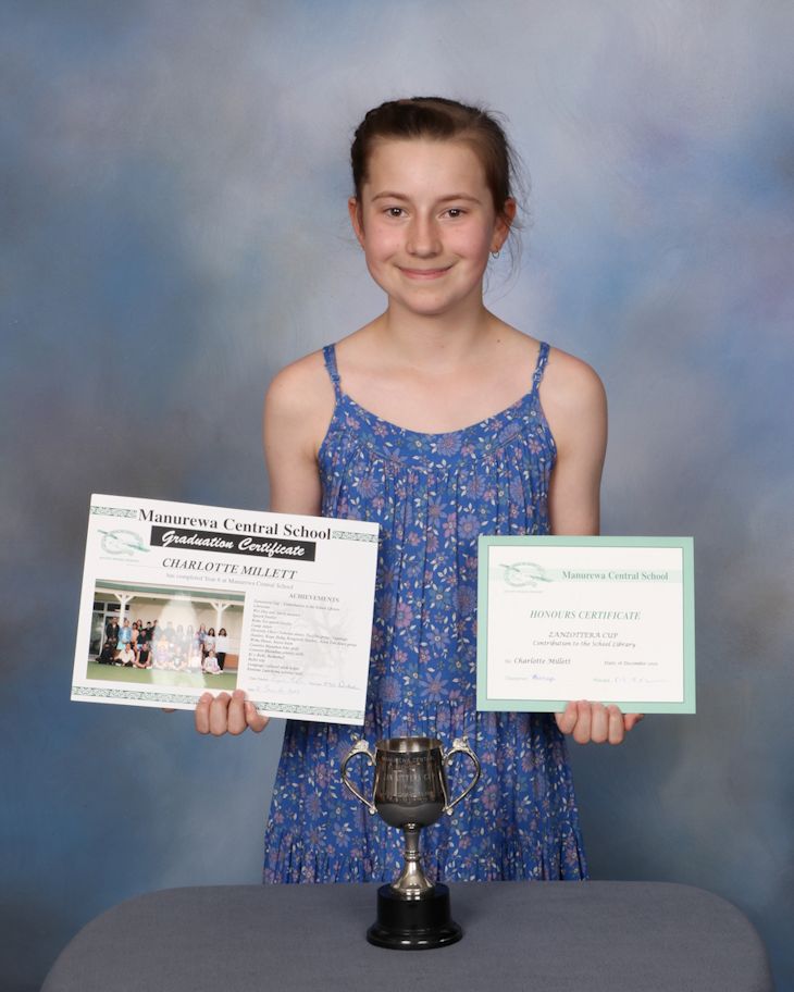 Picture of Contribution to the School Library recipient